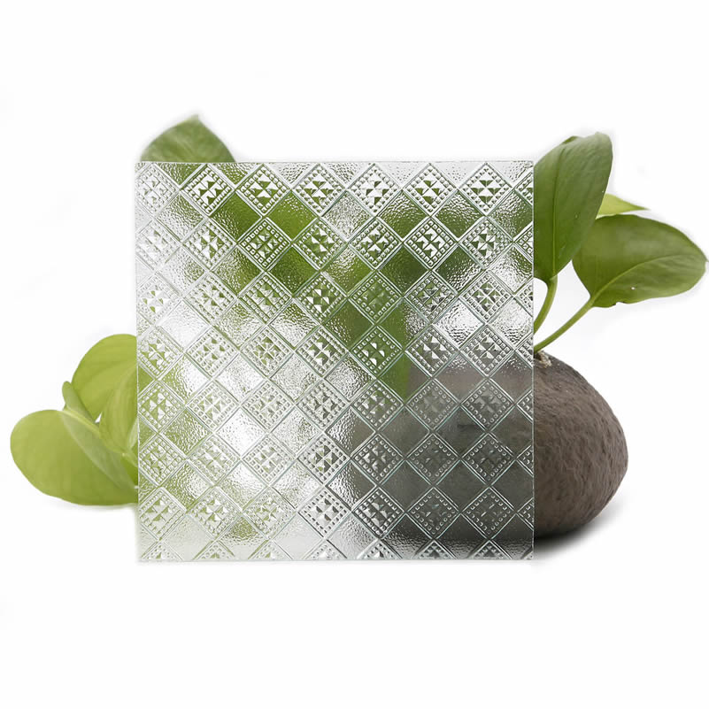 PATTERNED GLASS